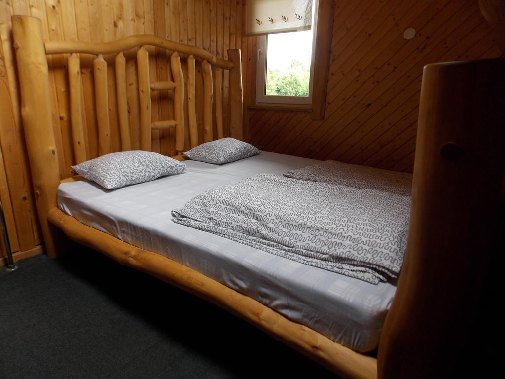 Guest House Kalnini Kārļi Δωμάτιο φωτογραφία