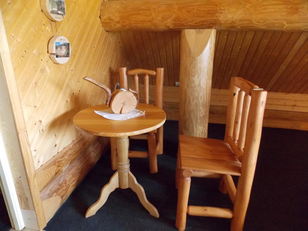 Guest House Kalnini Kārļi Δωμάτιο φωτογραφία