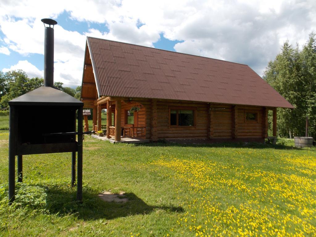 Guest House Kalnini Kārļi Εξωτερικό φωτογραφία